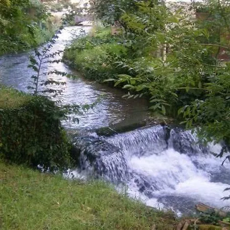 Couette-café Le Moulin Aux Moines 3*