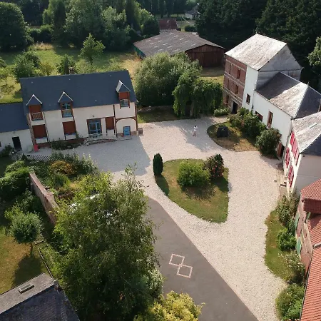 Le Moulin Aux Moines Bed & Breakfast 3*